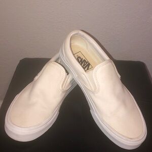 Women’s white slip on canvas Vans size 7-1/2 preowned